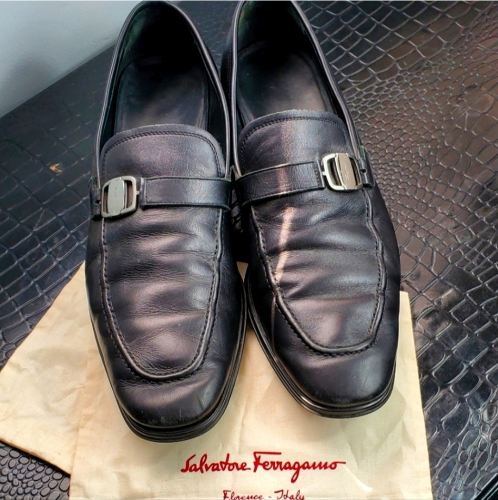men's shoes